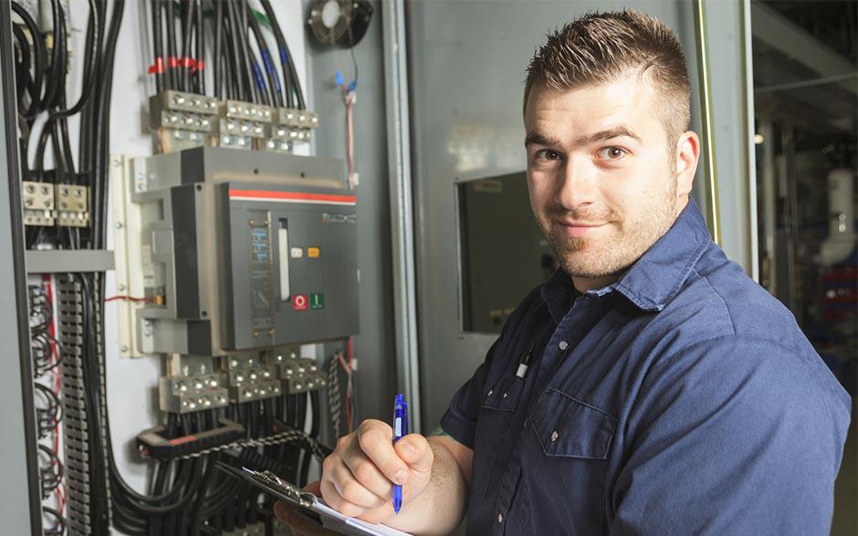recherche travail électricien bâtiment Paris 5