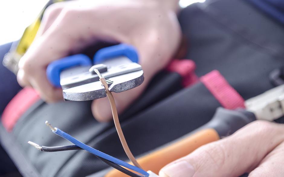 recherche travail électricien bâtiment Paris 5