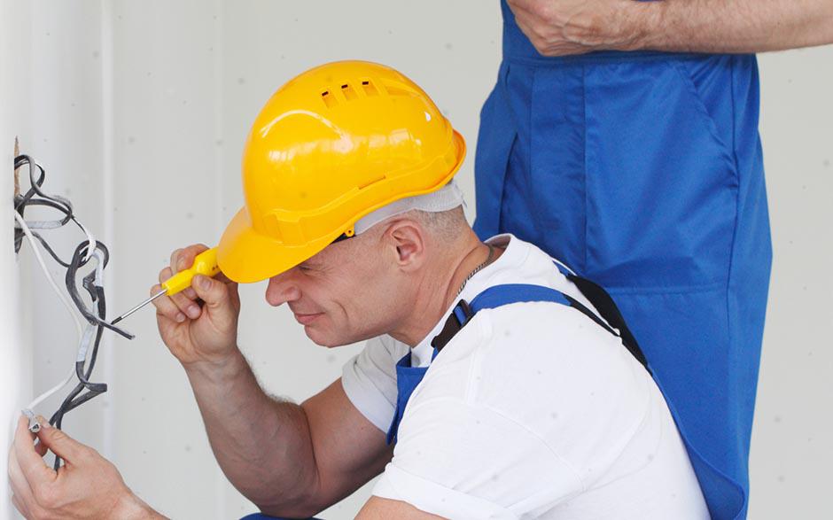recherche travail électricien bâtiment Paris 5