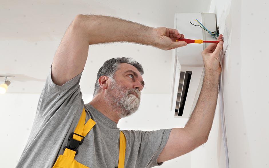 prix d'un électricien Évry